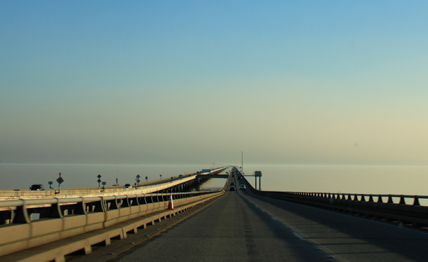 jalan raya jembatan atas air terpanjang